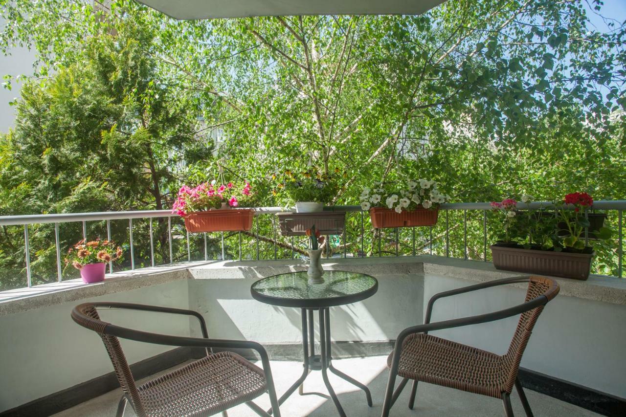 Spacious Flat Close To The American Embassy โซเฟีย ภายนอก รูปภาพ