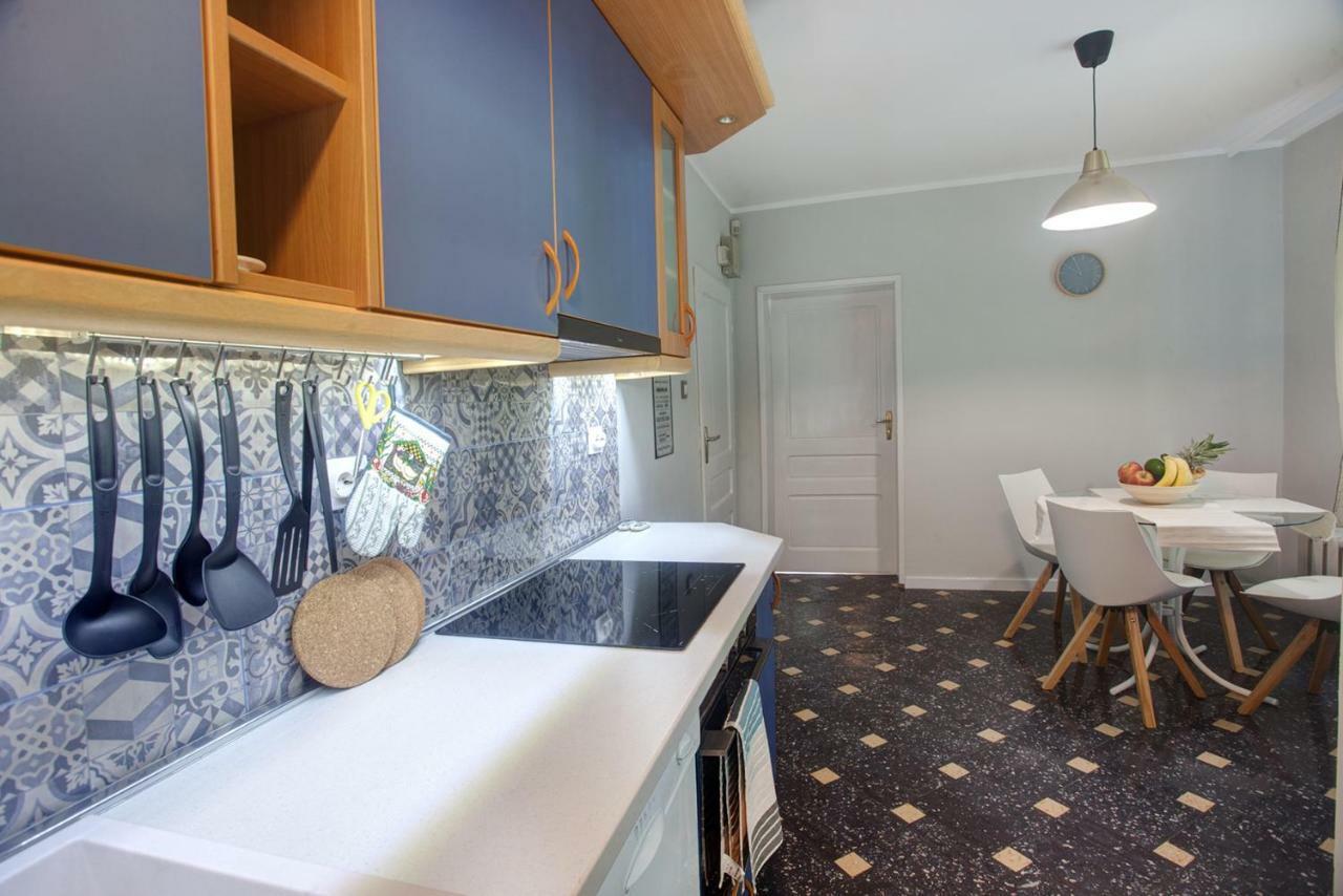 Spacious Flat Close To The American Embassy โซเฟีย ภายนอก รูปภาพ